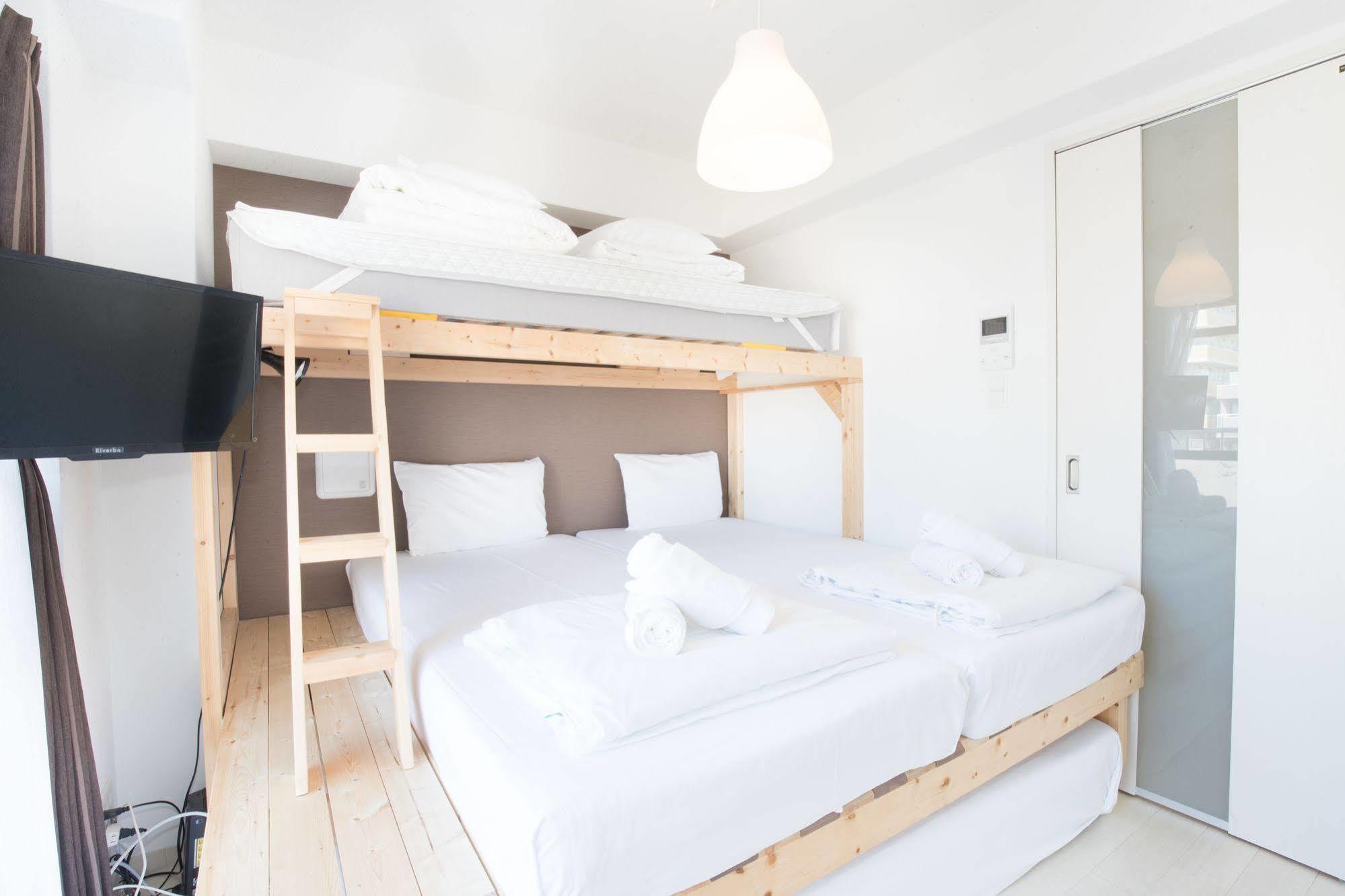 Galaxy Apartment Osaka Exterior photo