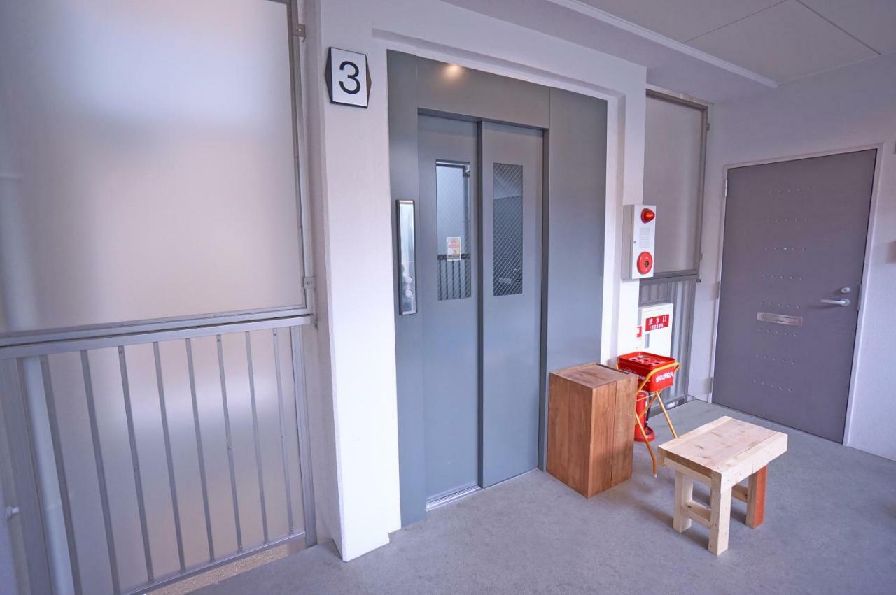 Galaxy Apartment Osaka Exterior photo